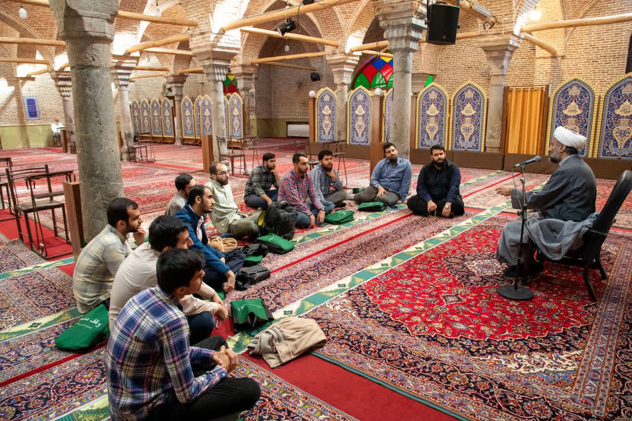 📷 گزارش تصویری 🔷بازدید از حوزه علمیه مروی به مناسبت سالگرد حضرت آیت الله العظمی حاج‌آقا مهدوی کنی رحمت الله علیه